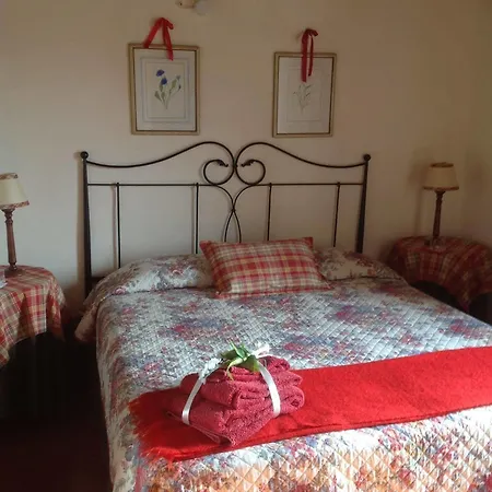 La Canonica Di San Michele Bed & Breakfast Monteriggioni Exterior photo